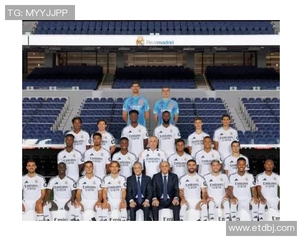 法国足球巨星排名前十揭秘 揭晓顶级球员的荣耀与成就 法国足球巨星排名前十揭秘 揭晓顶级球员的荣耀与成就