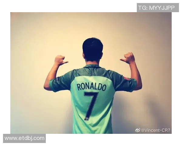 聚焦足球巨星沃特森的绿茵风采与赛场传奇故事 聚焦足球巨星沃特森的绿茵风采与赛场传奇故事